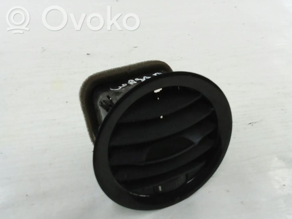 Opel Corsa D Šoninės oro grotelės 