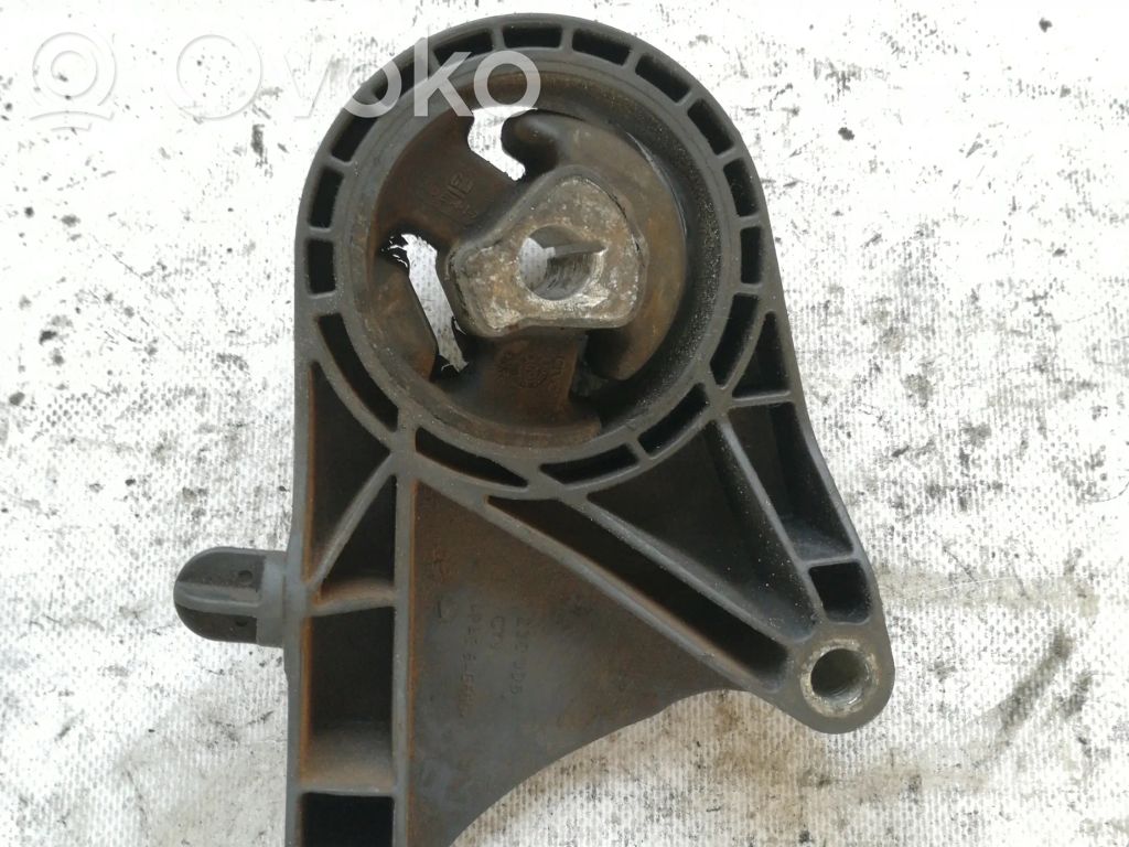 Engine mount bracket   13227767