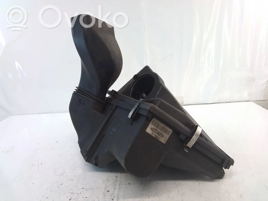 BMW 1 E81 E87 Air filter box 