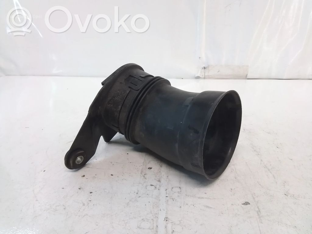 BMW 6 E63 E64 Air intake duct part 