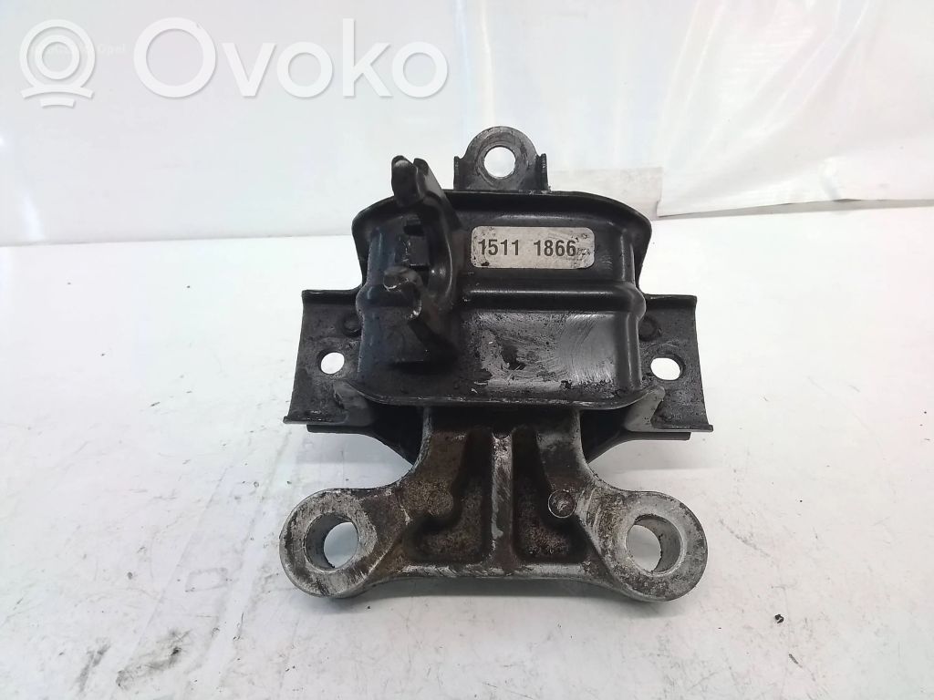 Opel Karl Engine mount vacuum valve 