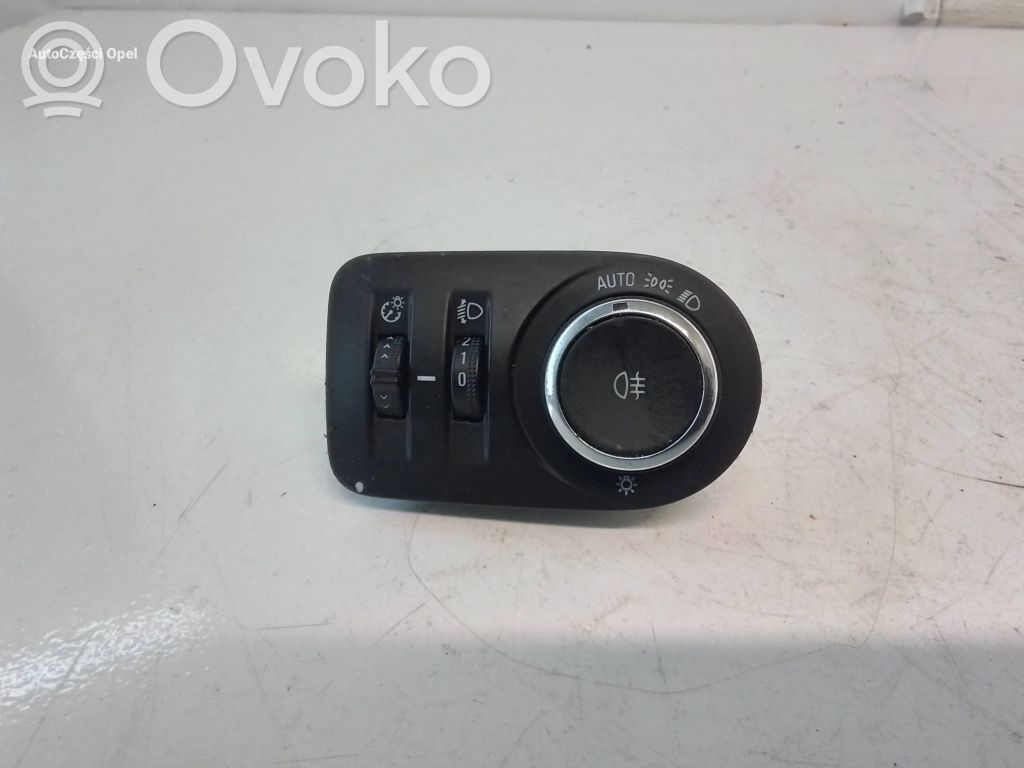 Opel Astra K Light switch 