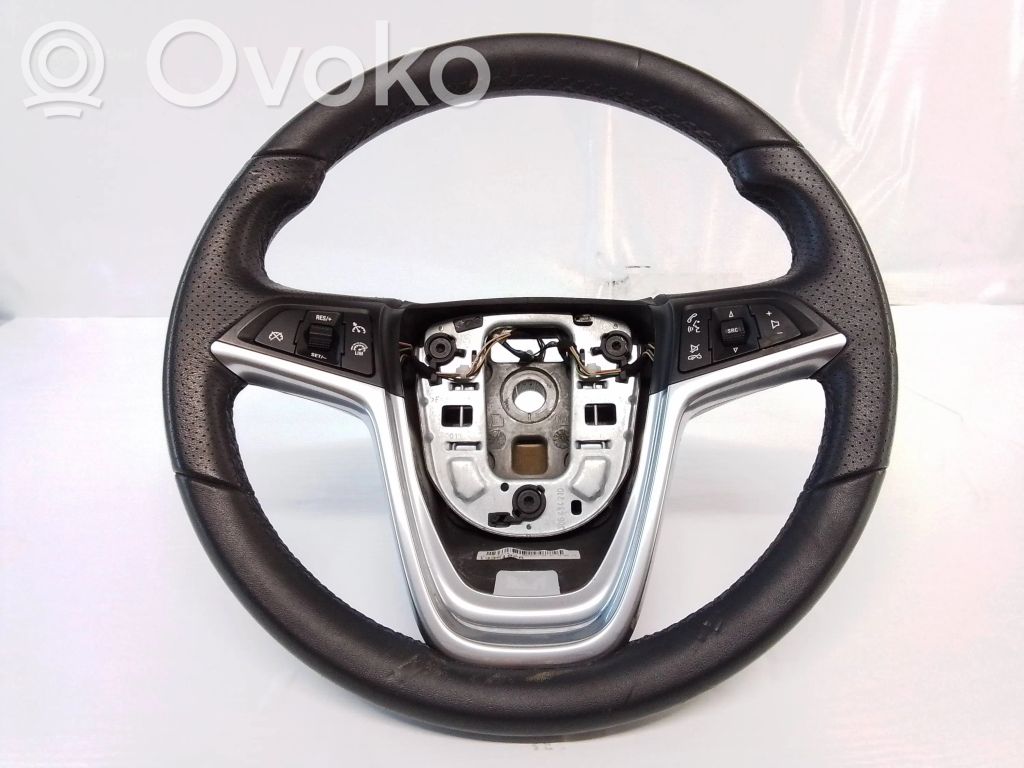 Opel Astra J Steering wheel 