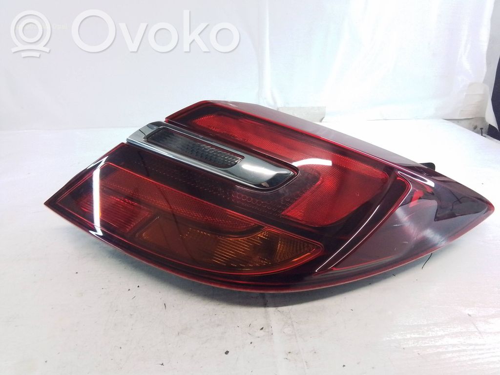 Opel Insignia A Lampa tylna 