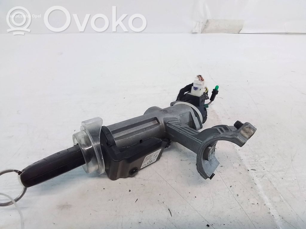 Chevrolet Captiva Užvedimo spynelė 