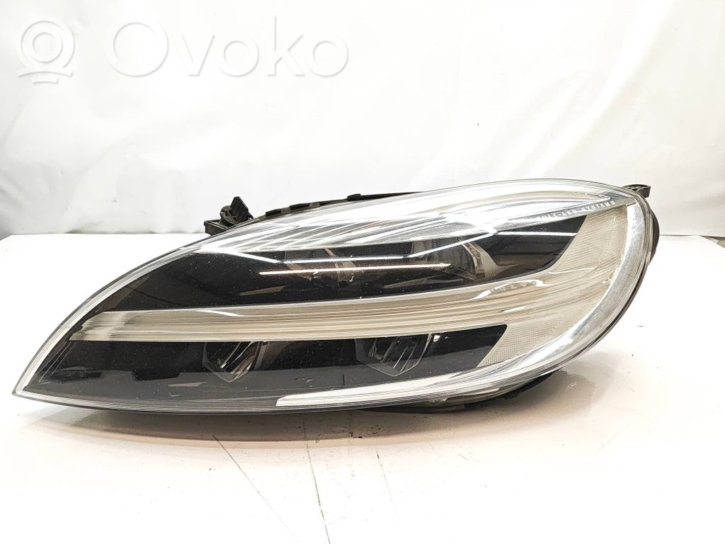 Volvo V40 Headlight/headlamp 