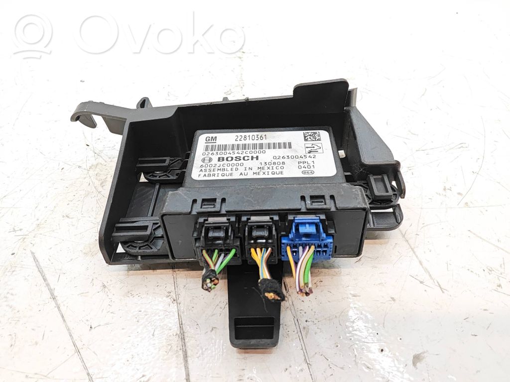 Opel Zafira C Parkošanas (PDC) vadības bloks 