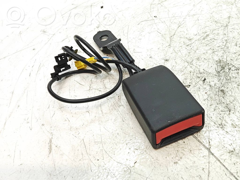 Mercedes-Benz GLE W167 Rear seatbelt buckle 