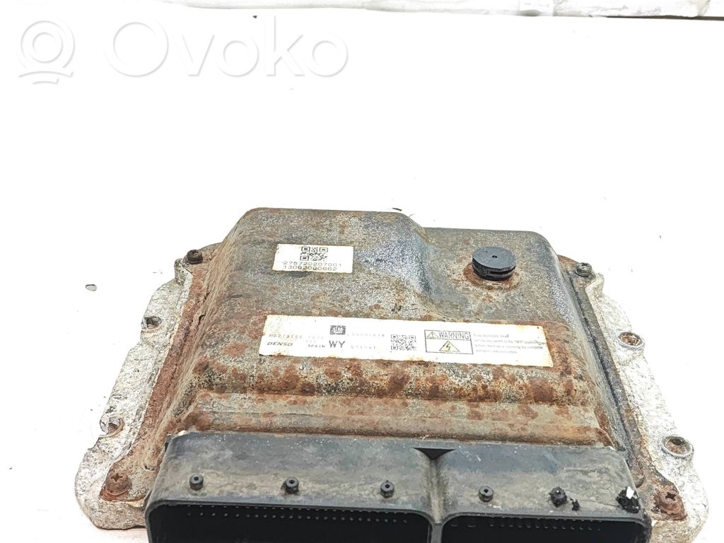 Opel Zafira B Engine control unit/module ECU 