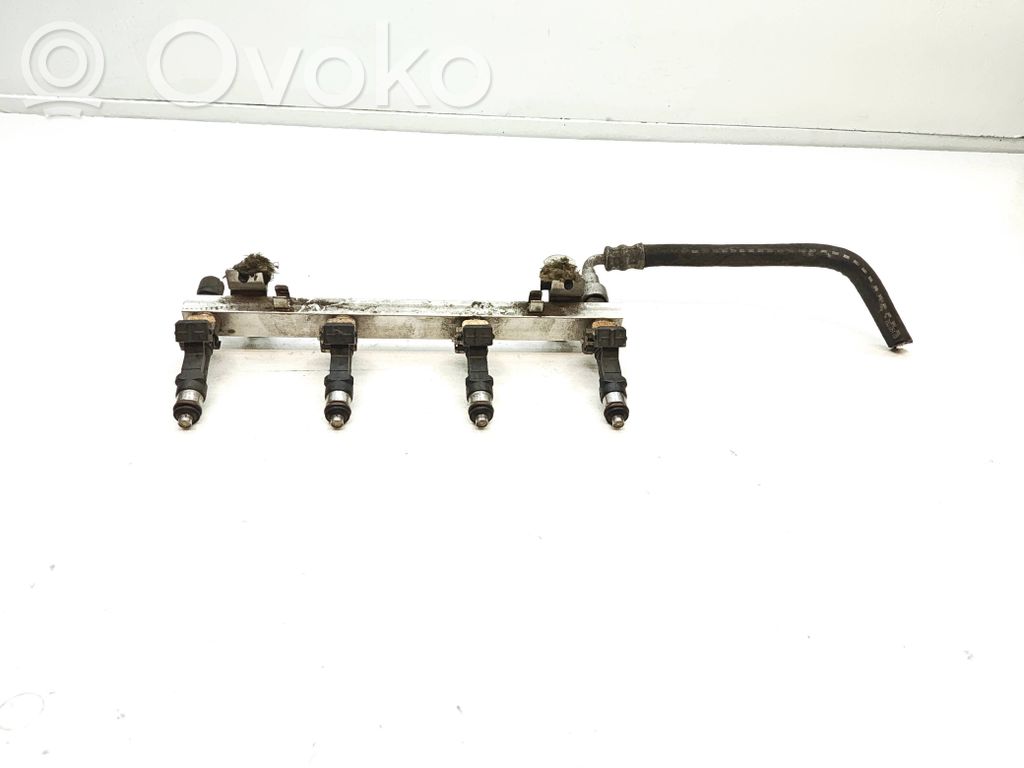 Opel Corsa D Tubo principal de alimentación del combustible 