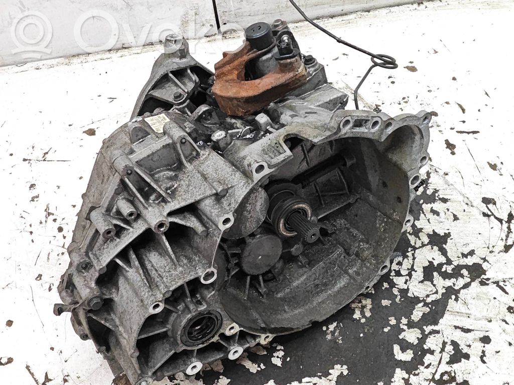 Manualna 6-biegowa skrzynia biegów   31280650,D66R7002AA,110512101224