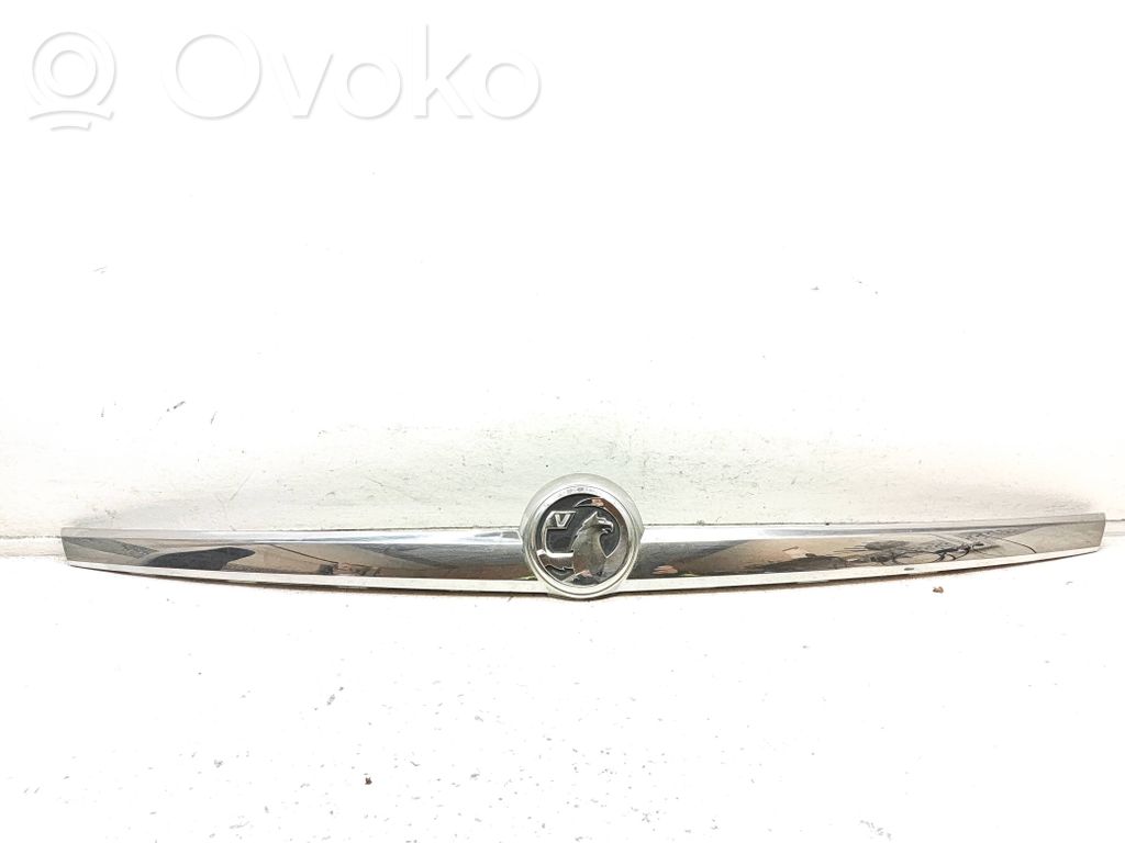 Opel Insignia A Rączka / Uchwyt klapy tylnej / bagażnika 