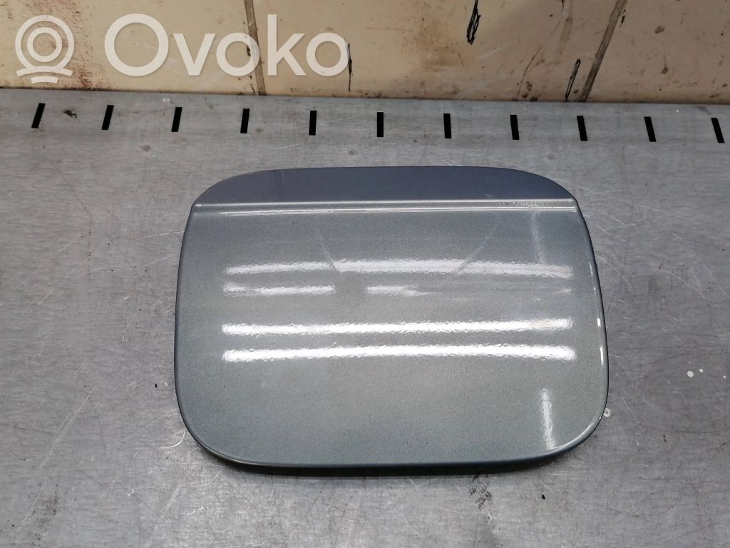 Audi A4 S4 B7 8E 8H Fuel tank cap 