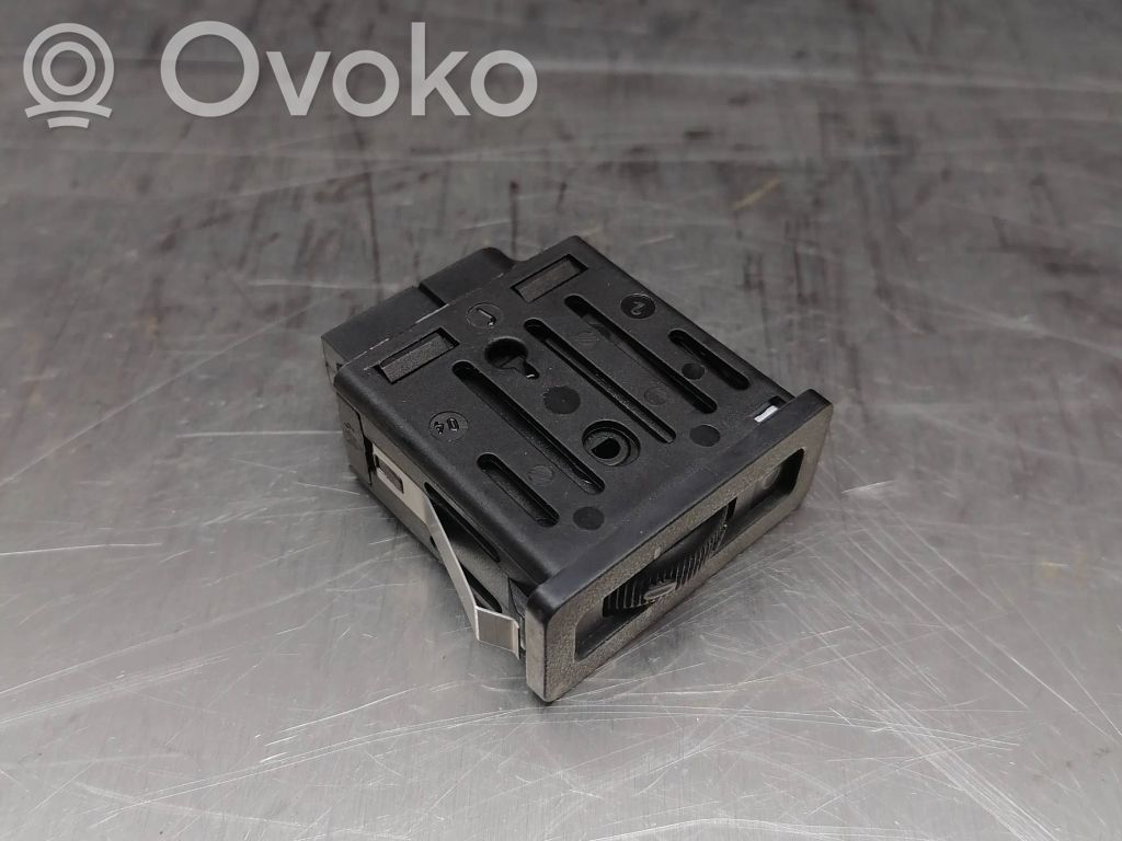 BMW 5 E34 Headlight level height control switch 