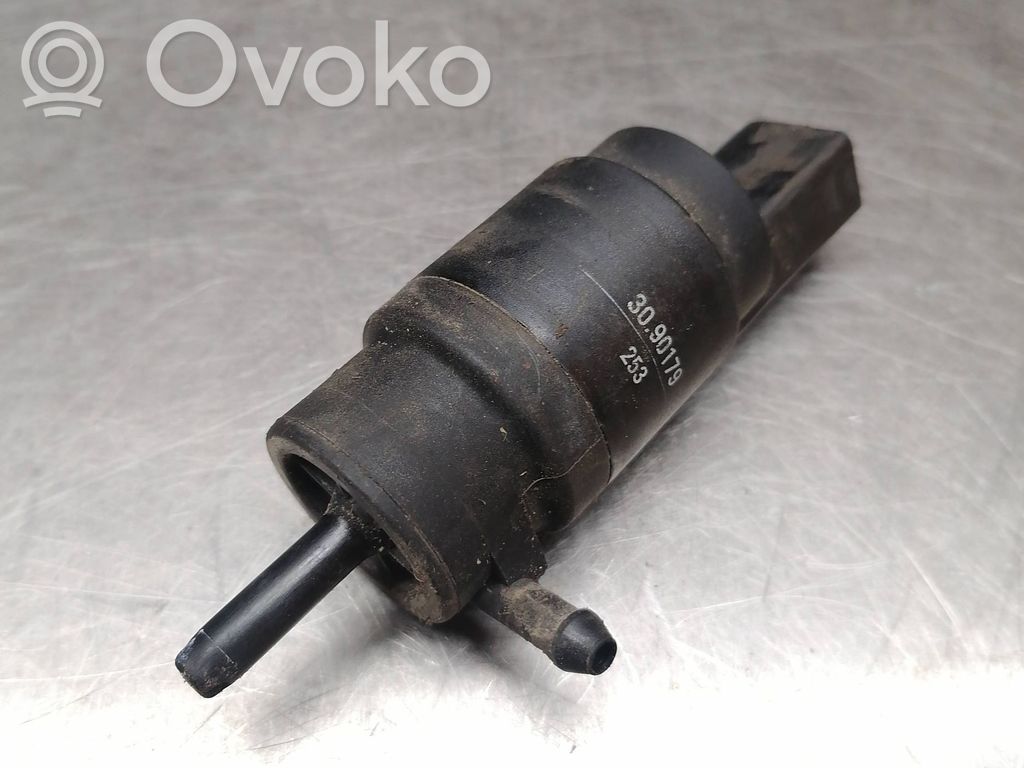 Mercedes-Benz E W211 Pumpe Scheibenwaschanlage 