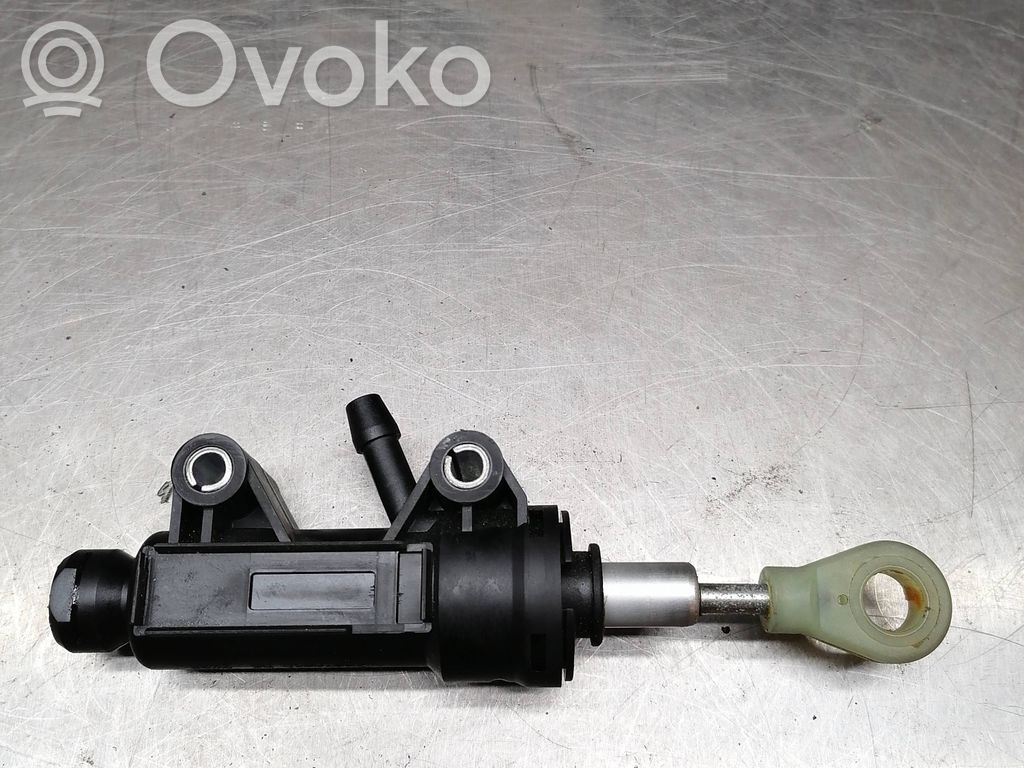 BMW 3 F30 F35 F31 Cilindro maestro de embrague 
