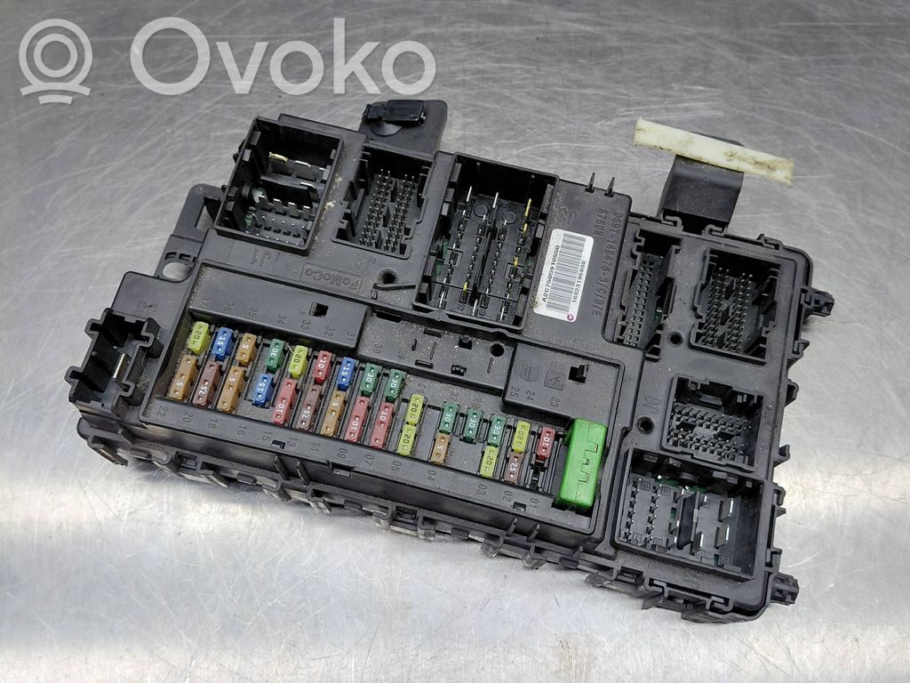 Ford S-MAX Saugiklių dėžė (komplektas) 