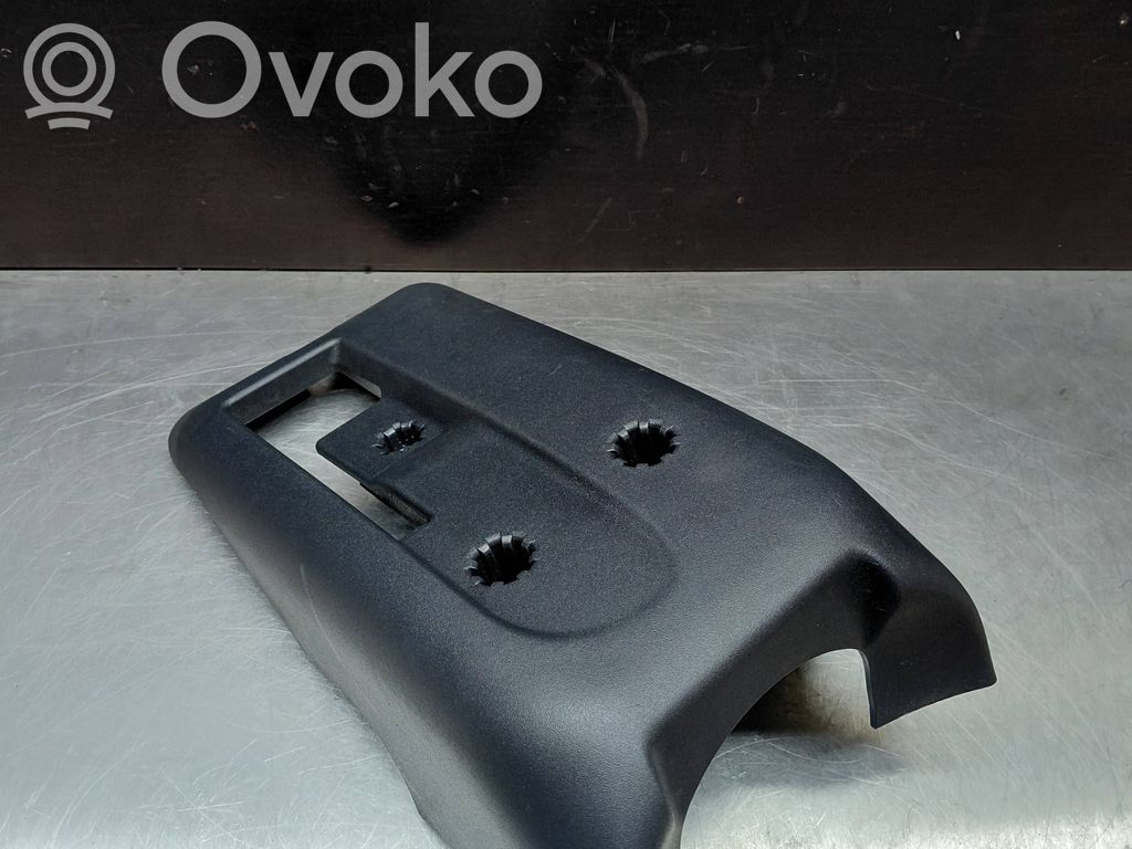 Volvo V70 Steering wheel column trim 