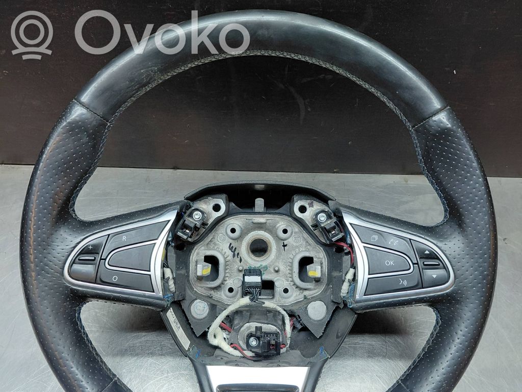 Renault Megane IV Volante 