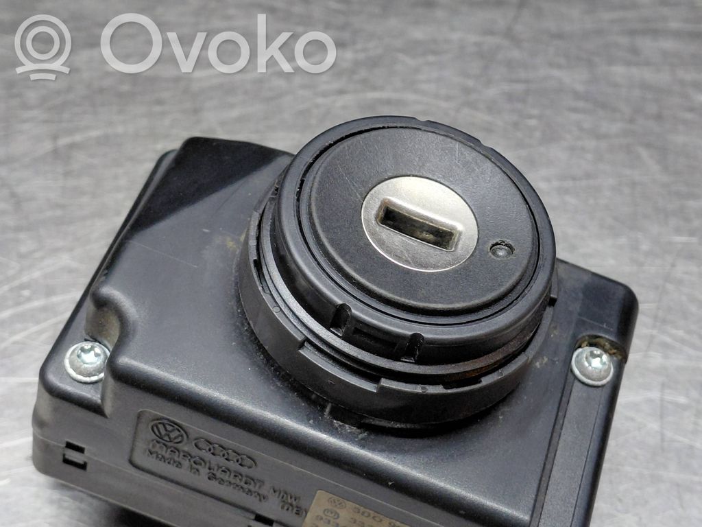 Audi A8 S8 D3 4E Ignition lock 