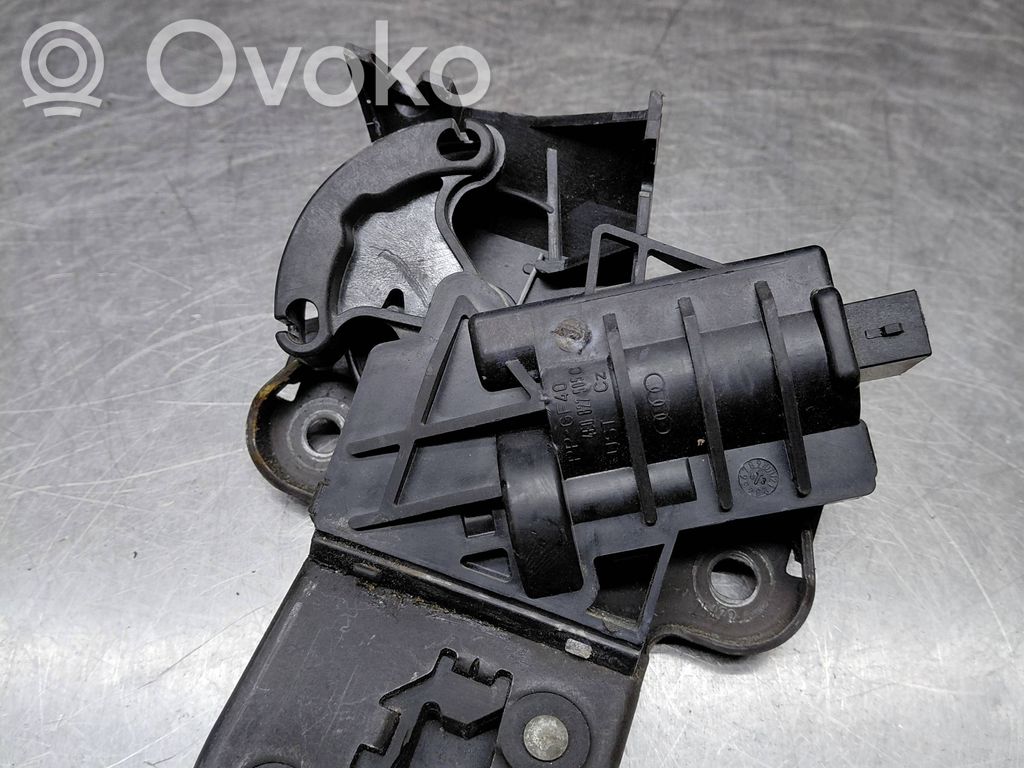 Tailgate/trunk/boot lock/catch/latch   4E0827505C