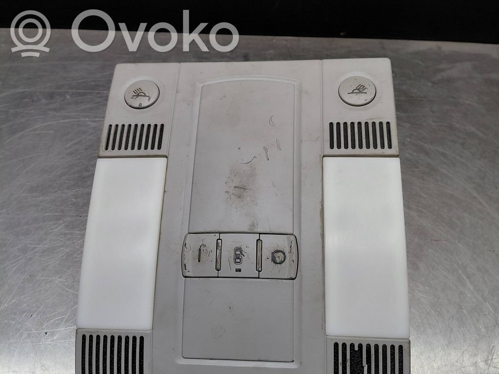 Audi A8 S8 D3 4E Front seat light 