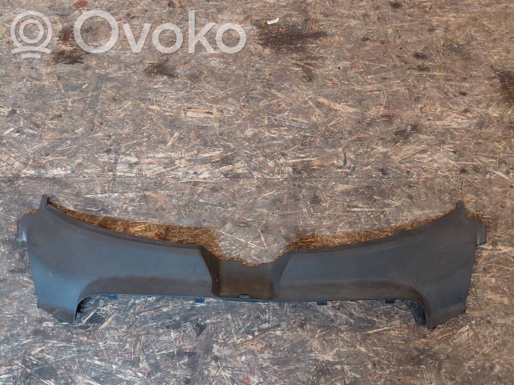 Audi A6 S6 C6 4F Radiator trim 
