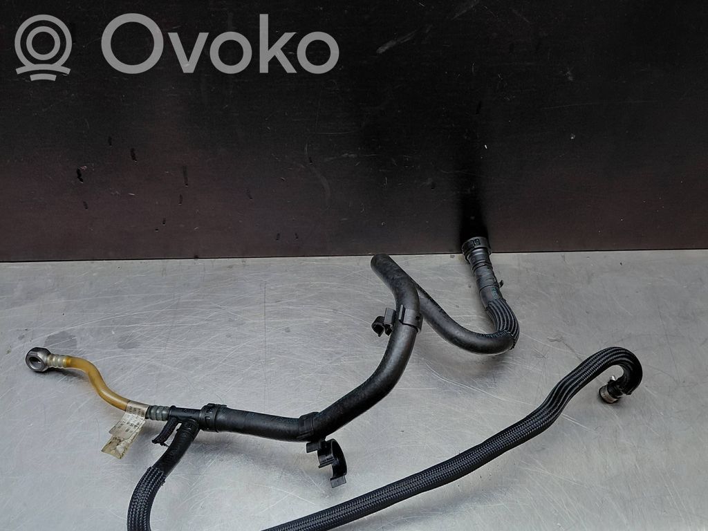 BMW 5 E60 E61 Tuyau de retour de carburant 