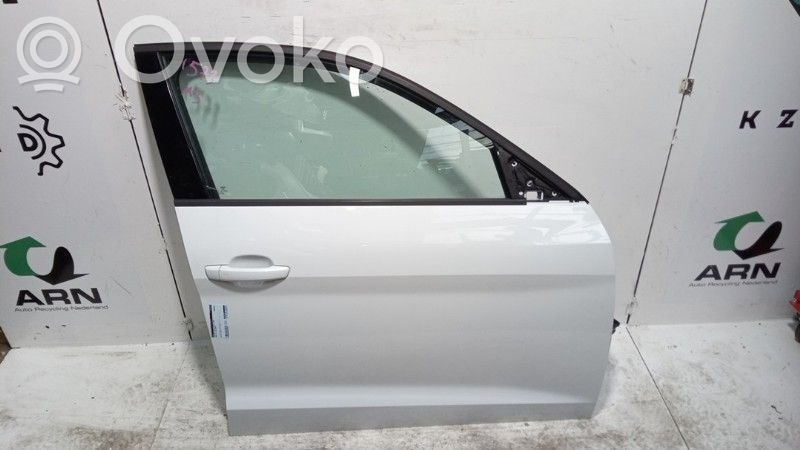 Puerta delantera   82G831052,82G83105,82G83105,82G831052