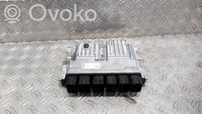 BMW 5 G30 G31 G38 Engine control unit/module 