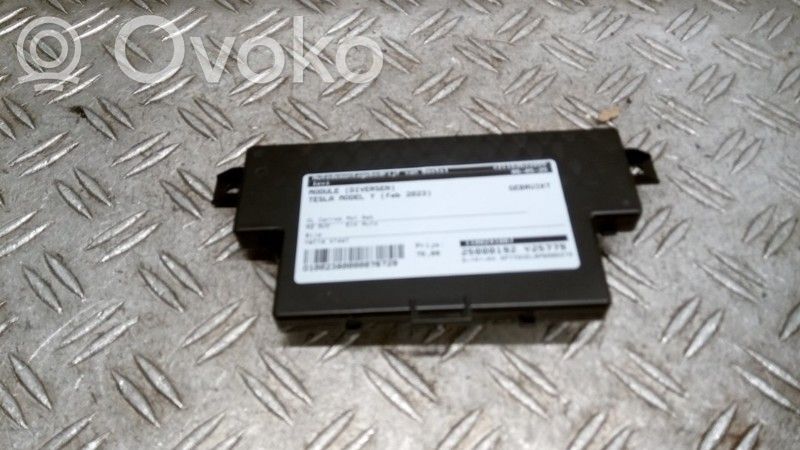 Autres unités de commande / modules   110024100J,110024100,110024100,110024100J,P110024100J