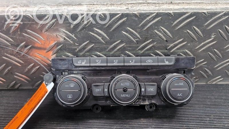 Volkswagen T-Roc Unitate control climatizare 