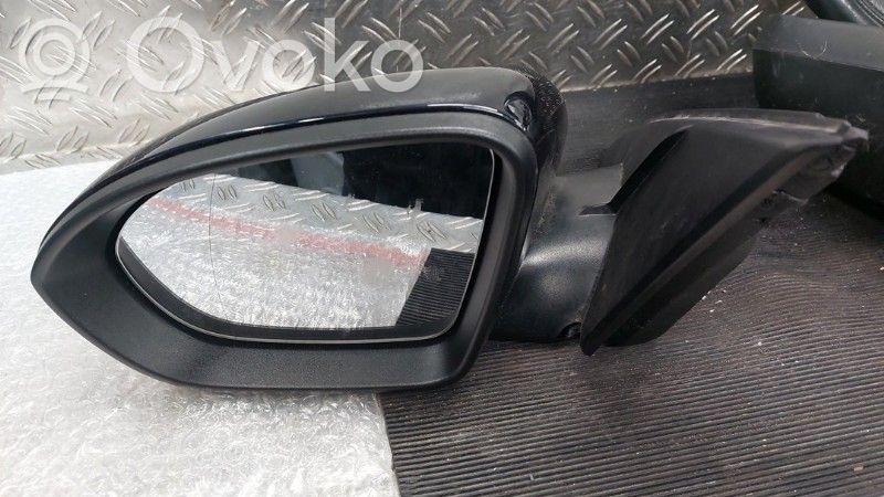 Opel Insignia B Oglindă exterioară manuală 