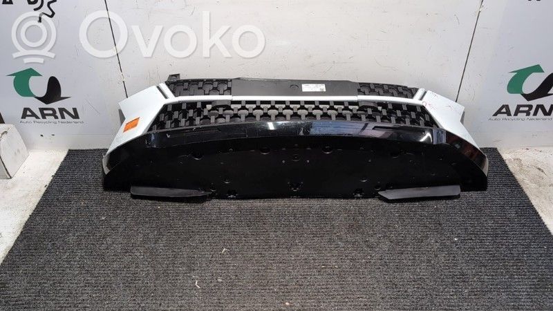 Renault Megane III Front bumper 