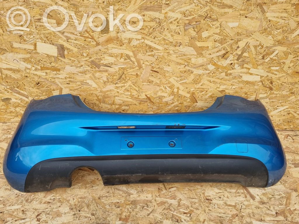 Opel Corsa E Bamperis 