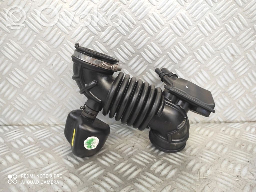 Opel Karl Rura / Wąż dolotowy powietrza 