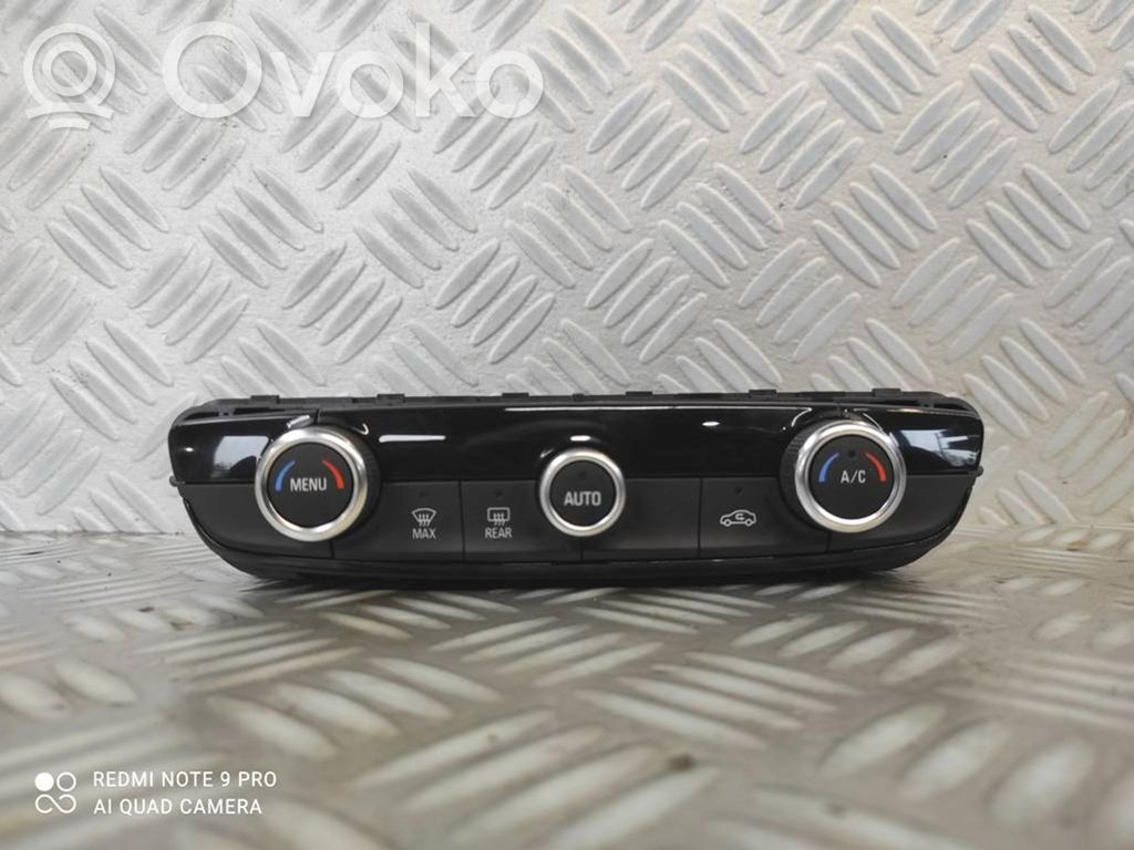 Opel Mokka B Climate control/heater control trim 