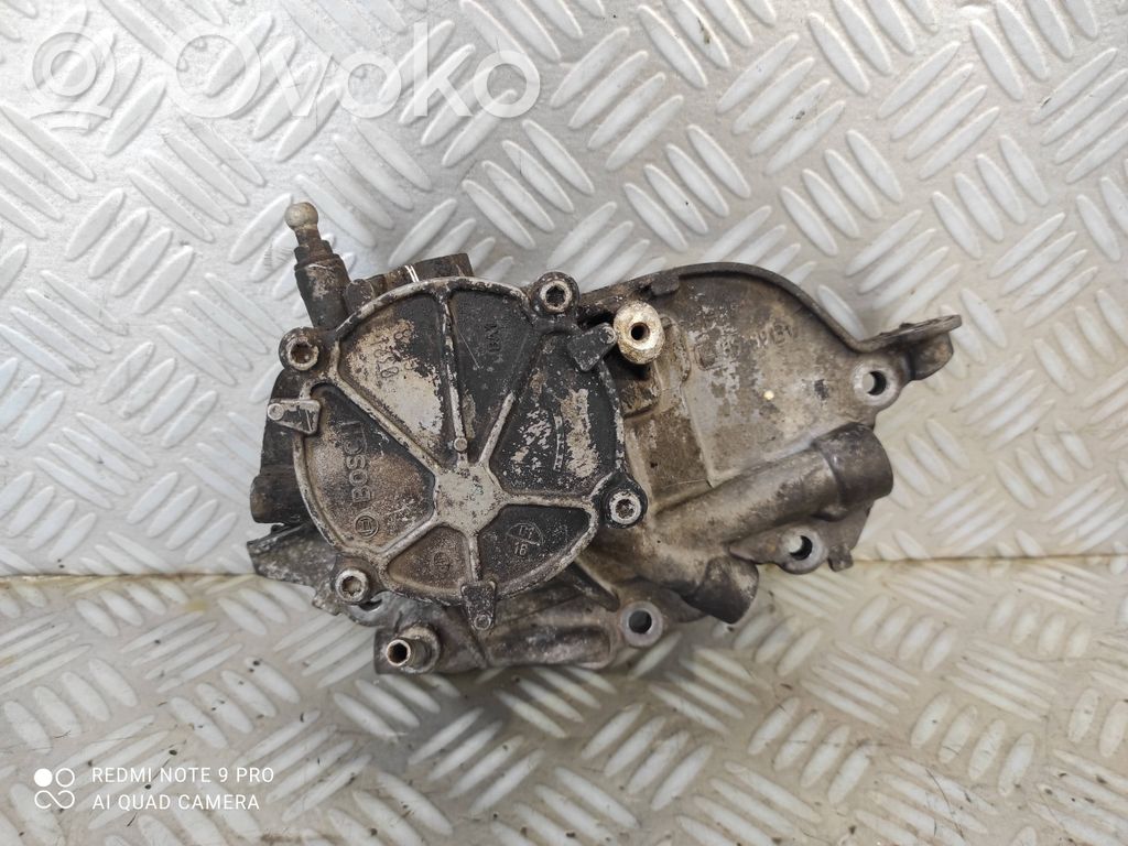 Opel Insignia A Bomba de vacío 