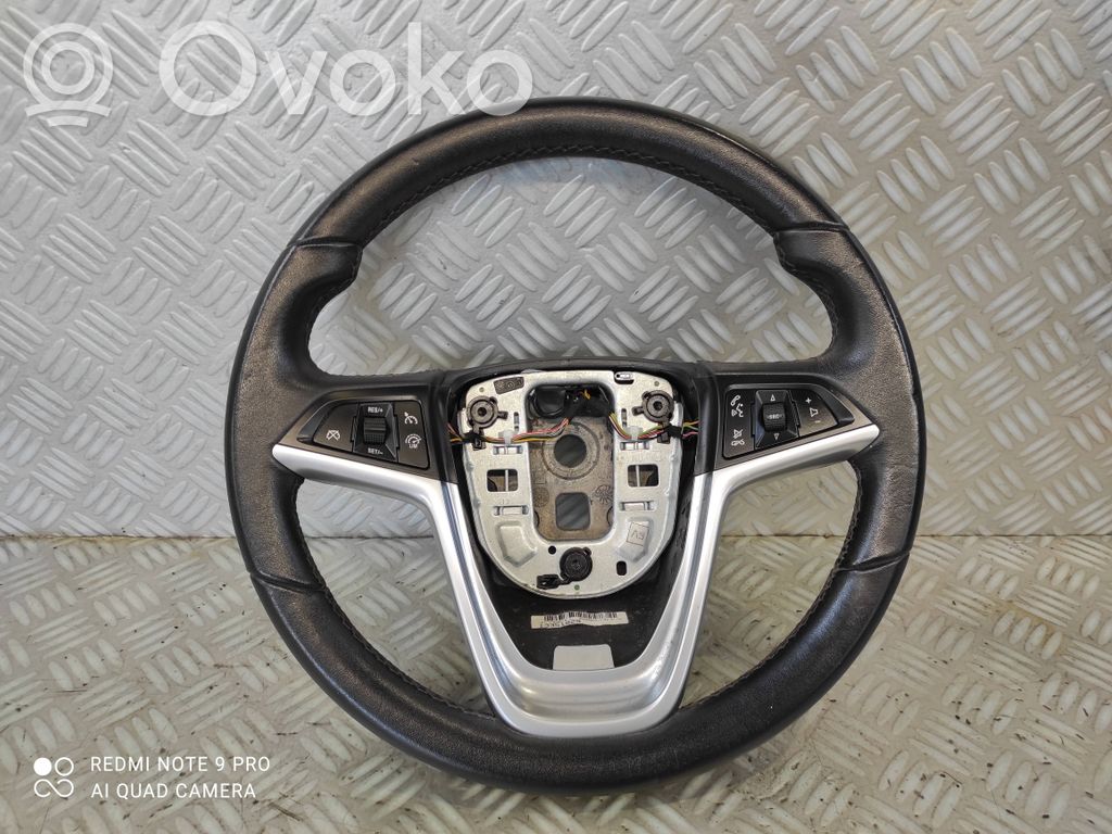 Ohjauspyörä   13351029,307177099P10,0060005014