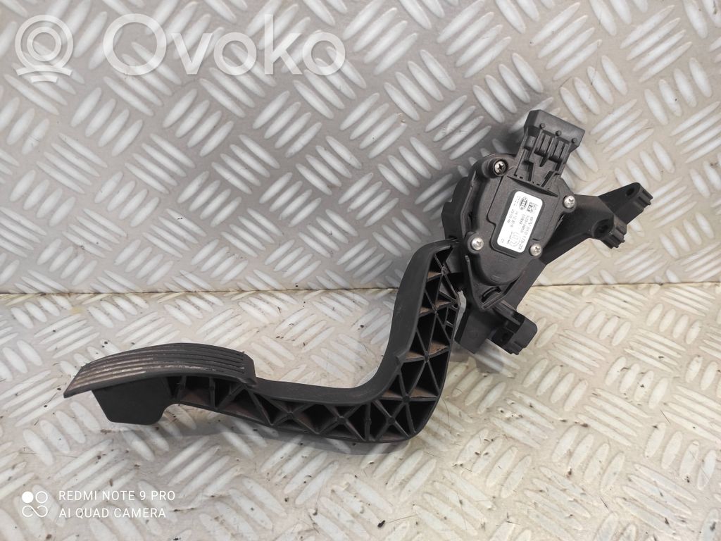 Fiat Doblo Accelerator throttle pedal 