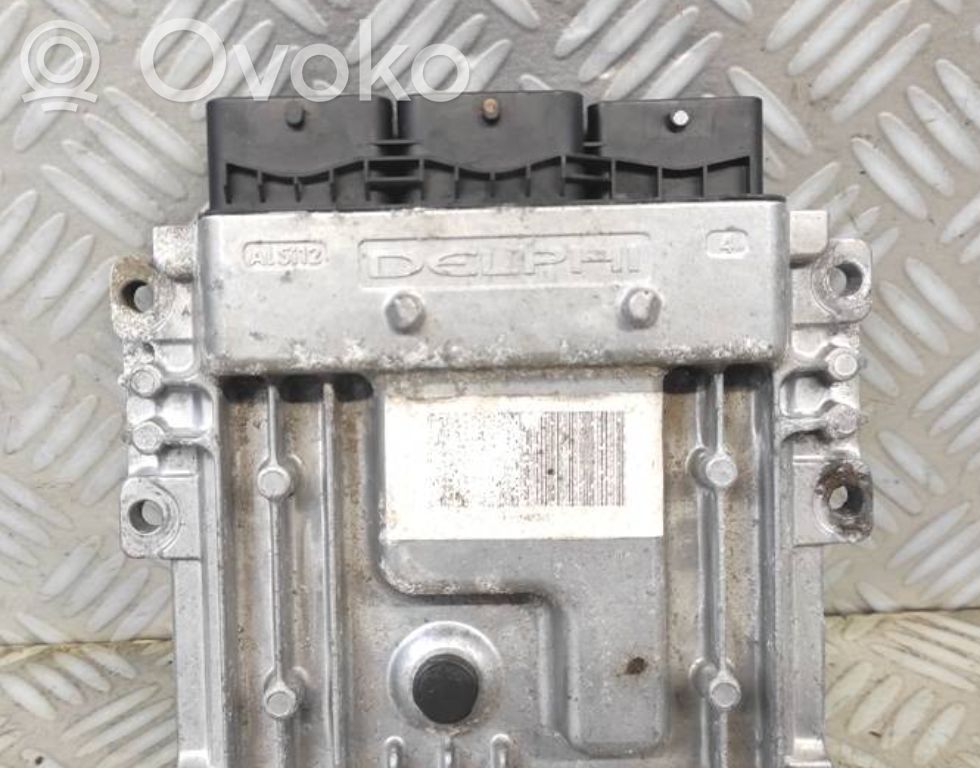 Ford Kuga I Variklio valdymo blokas 