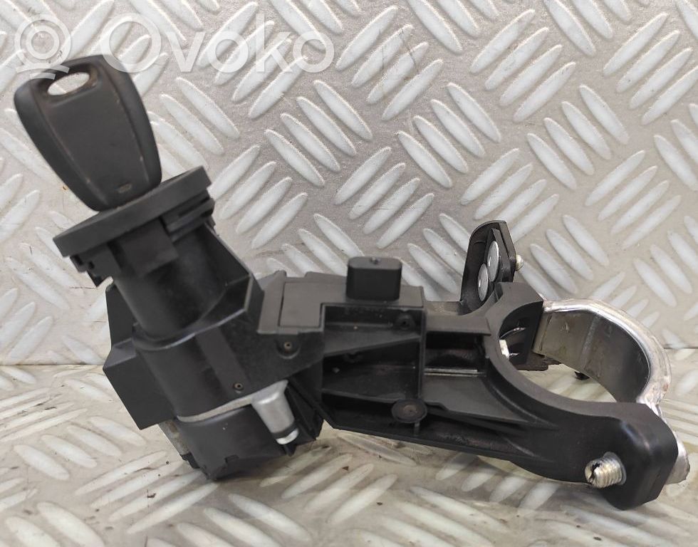 Fiat Doblo Ignition lock 