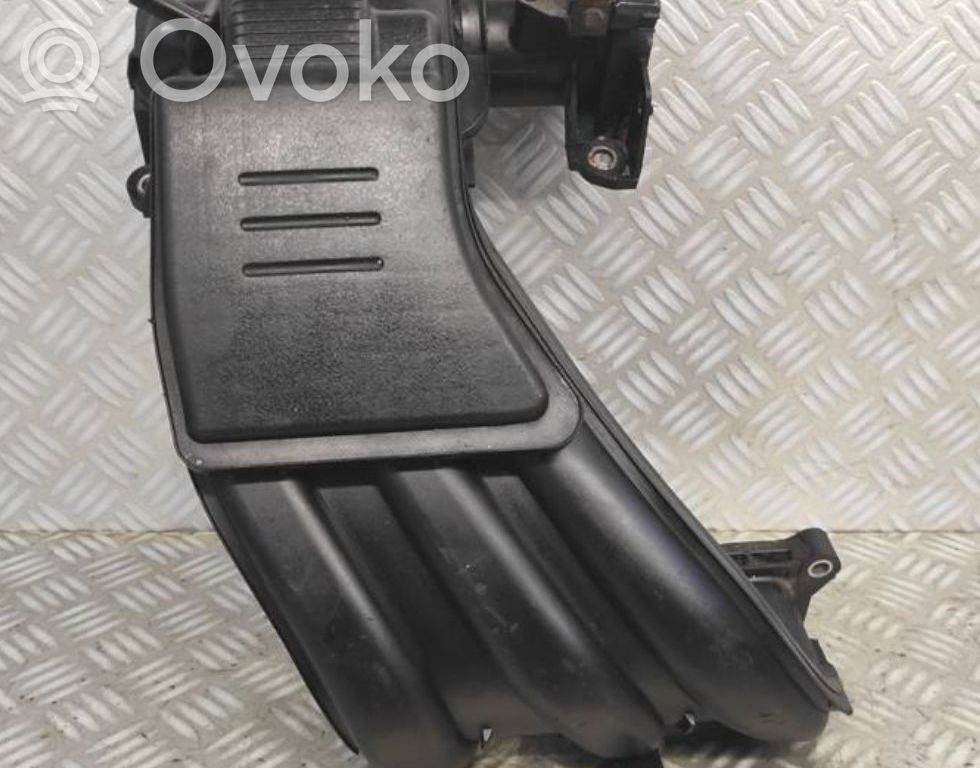Nissan Note (E12) Kolektorius įsiurbimo 