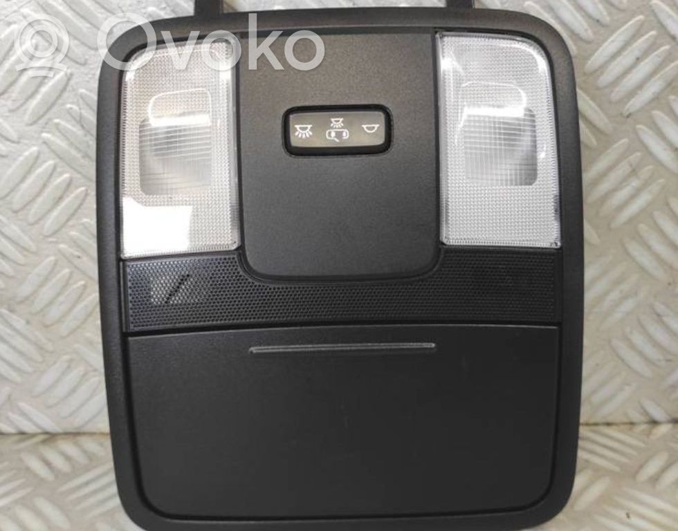 KIA Xceed Etuistuimen valo 