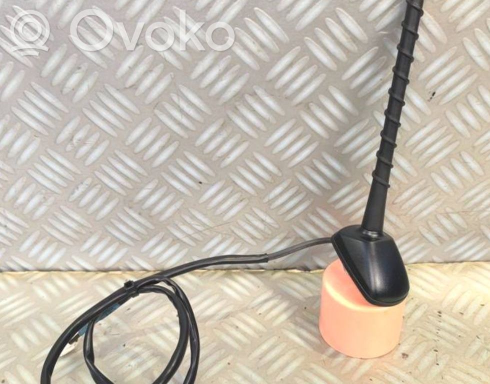 KIA Ceed Radion antenni 