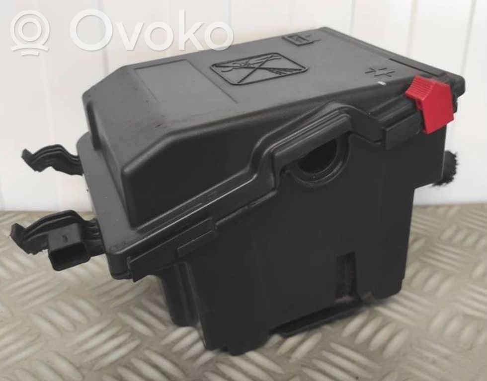 Peugeot Expert Saugiklių blokas 