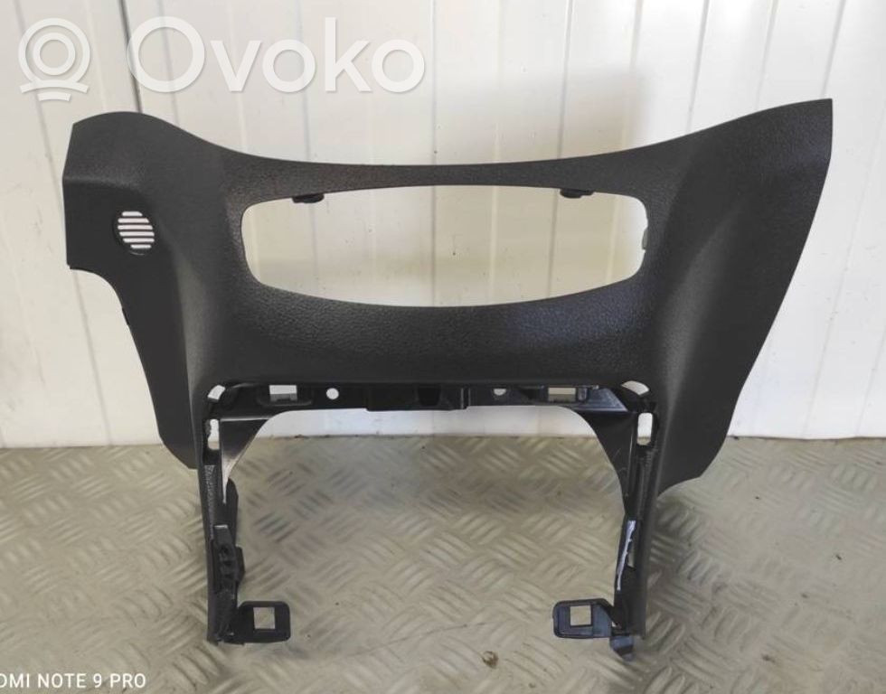 Ford Transit Courier Radio/GPS head unit trim 