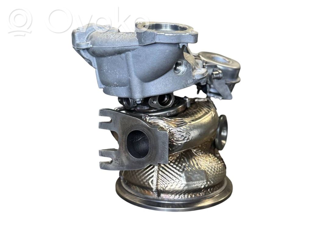 Audi A4 S4 B9 8W Turbo 