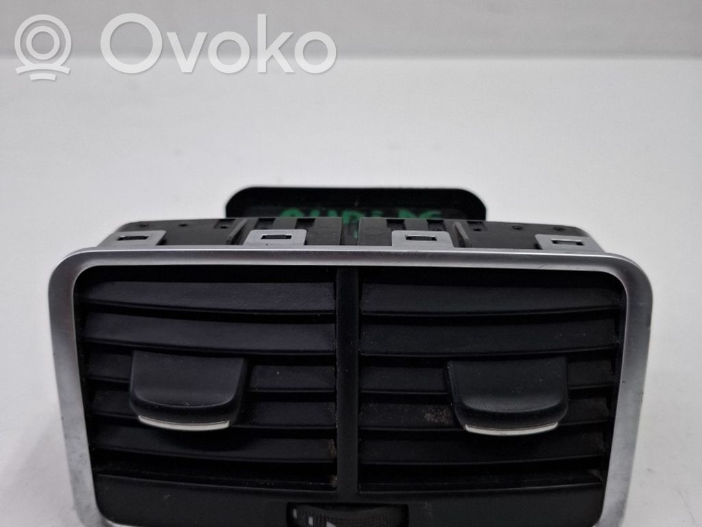 Audi A8 S8 D3 4E Rejilla de ventilación central del panel 
