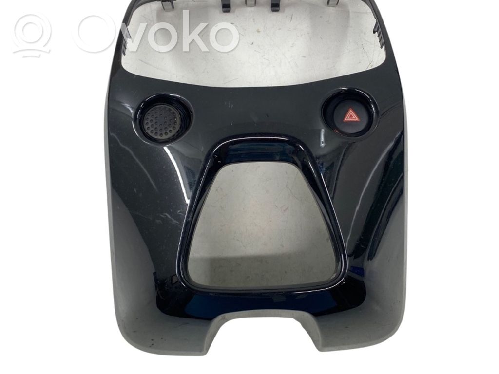 Toyota Aygo AB40 Moldura del panel 
